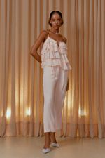 157223BL_1917_4-BLUSA-CAMADAS-DETALHE-DECOTE