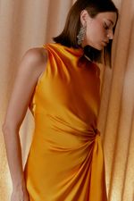157273VC_1924_2-VESTIDO-CURTO-NO-LATERAL