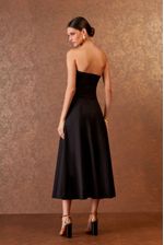 163121VM_008_3-VESTIDO-MIDI-PREGAS-E-BOLSOS