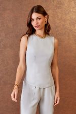 163188BL_1992_3-BLUSA-DECOTE-COSTAS-FIVELA