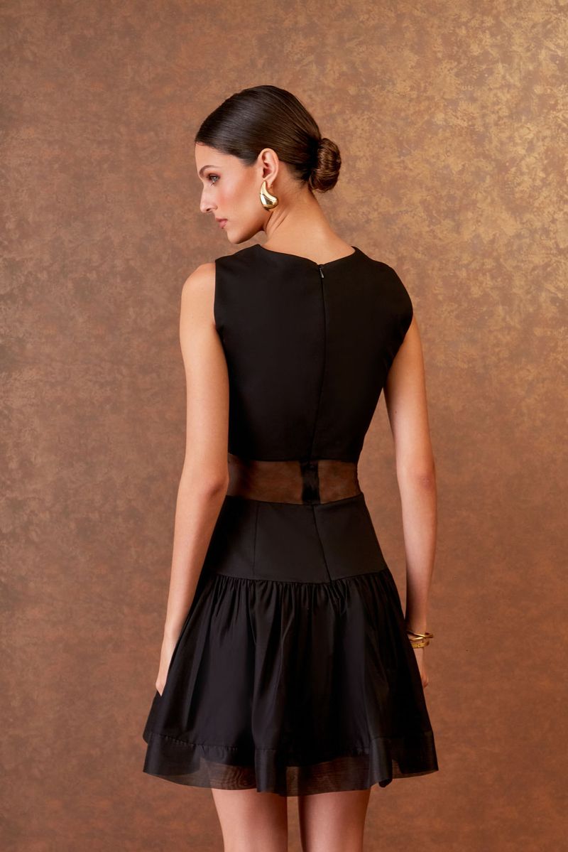 163278VC_008_4-VESTIDO-CURTO-DETALHE-EM-ORGANZA