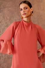 163281VC_1987_2-VESTIDO-BABADO-DETALHE-ORGANZA