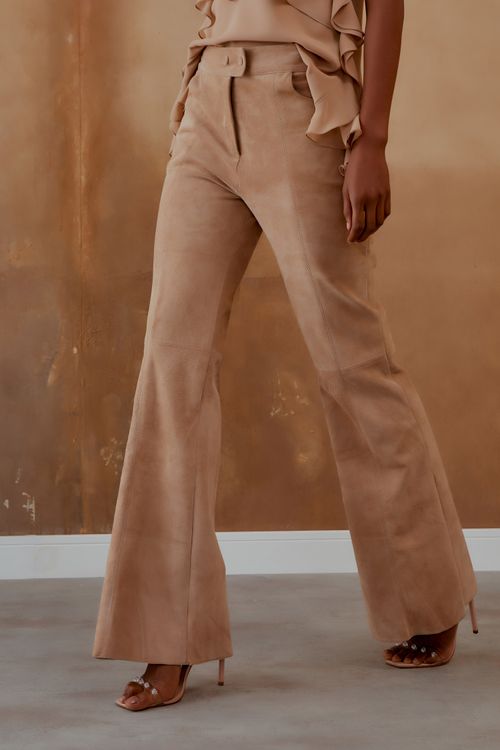 Calça Recortes Camurça - Deserto