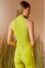 166403BL_2056_3-BLUSA-TRICOT-POLO-SEM-MANGA