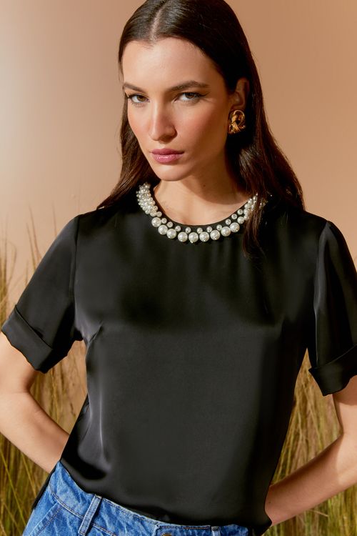 Blusa Cetim Bordado Gola