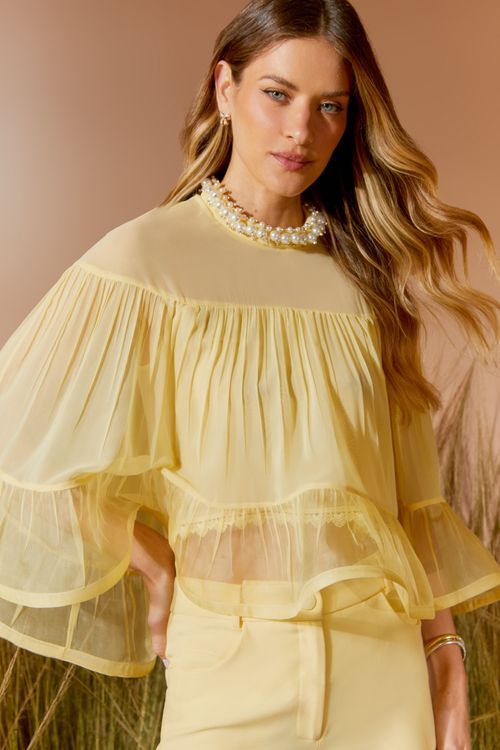 Blusa Capa Bordado